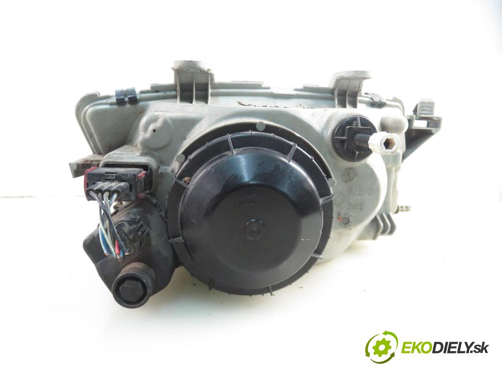 SAAB 9-3 (YS3D) LIFTBACK 1999 96,00 2.0 i - B204I 1985,00 světlo LP 