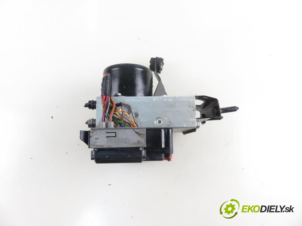 BMW 3 (E46) SEDAN 2001 100,00 320 d 136 - M47 D20 (204D1) 1951,00 Pumpa ABS 6756288 ; 5WK8499 (Pumpa ABS)