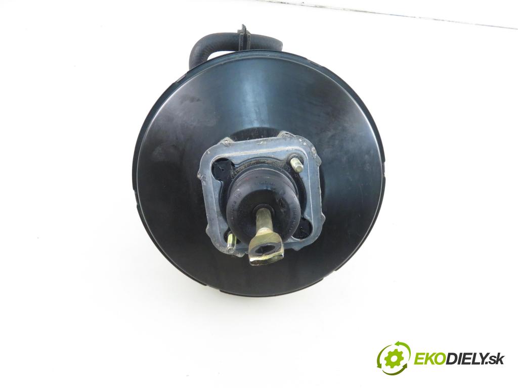 BMW 3 (E46) SEDAN 2001 100,00 320 d 136 - M47 D20 (204D1) 1951,00 Posilovač 6756818 (Servočerpadlo, pumpa riadenia)