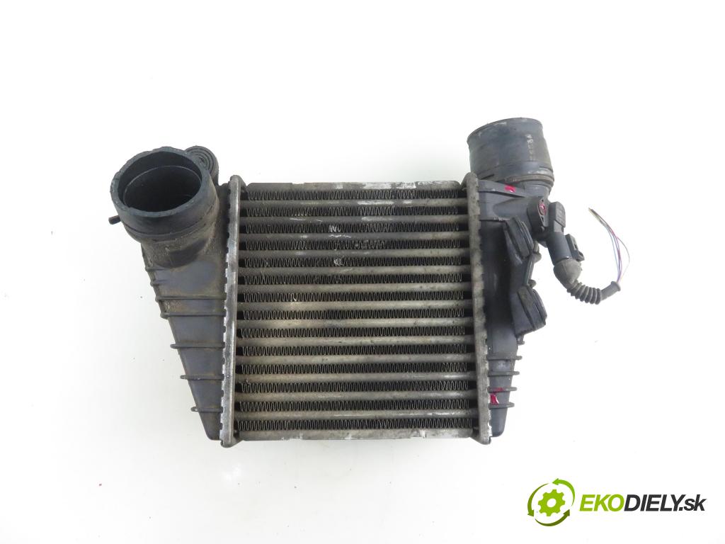 VW GOLF IV Variant (1J5) KOMBI 2001 85,00 1.9 TDI PD 115 - AJM 1896,00 chladič intercooler 1J0145803F