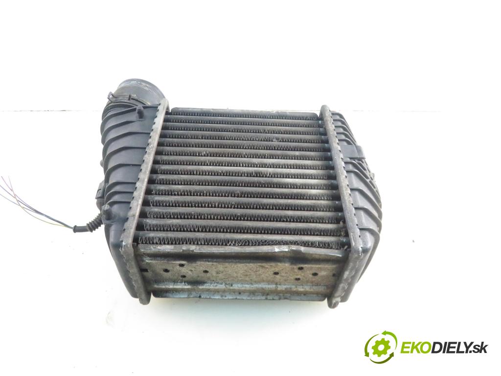 VW GOLF IV Variant (1J5) KOMBI 2001 85,00 1.9 TDI PD 115 - AJM 1896,00 chladič intercooler 1J0145803F