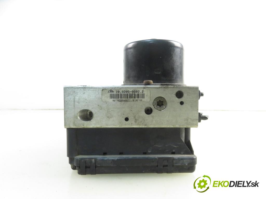 VW GOLF IV (1J1) HB 2001 77,00 1.6 16V - AUS 1598,00 Pumpa ABS 1C0907379 ; 100 94703073 ; 6X0614517 (Pumpa ABS)