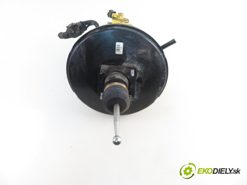 VW GOLF IV (1J1) HB 2001 77,00 1.6 16V - AUS 1598,00 Posilovač 1J1614205 ; 03786404014 (Servočerpadlo, pumpa riadenia)