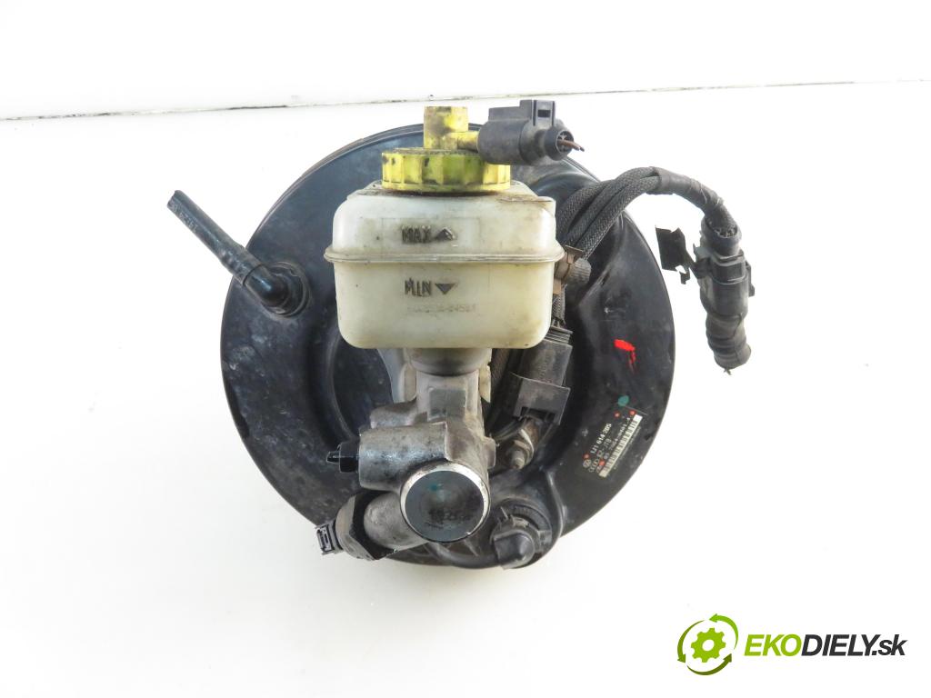 VW GOLF IV (1J1) HB 2001 77,00 1.6 16V - AUS 1598,00 Posilovač 1J1614205 ; 03786404014 (Servočerpadlo, pumpa riadenia)