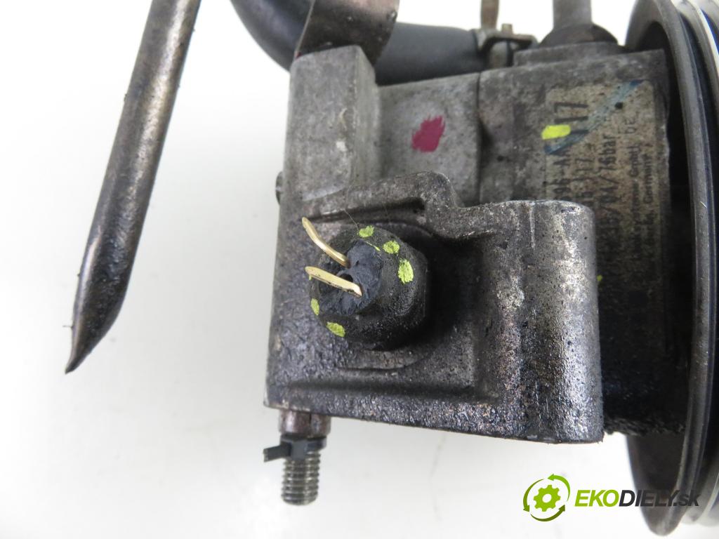 FORD FOCUS (DAW, DBW) HB 2004 74,00 1.6 16V - FYDB 1596,00 Pumpa servočerpadlo 2S413A696AA (Servočerpadlo, pumpa riadenia)