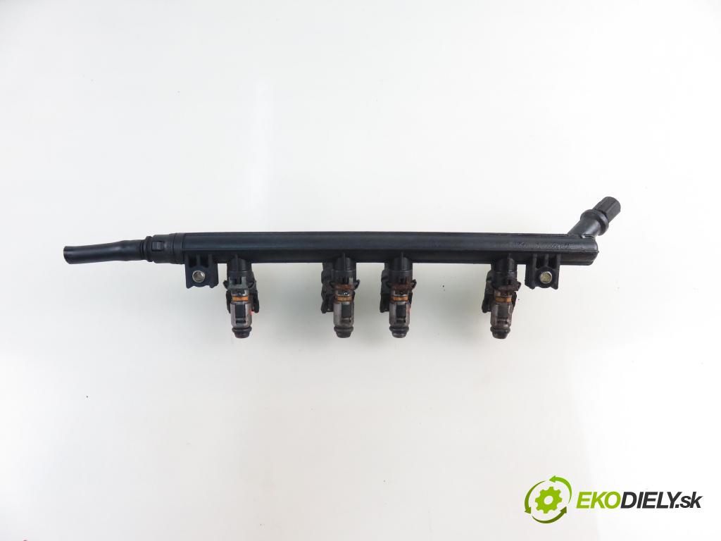 FIAT GRANDE PUNTO (199_) HB 2007 57,00 1.4 - 350 A1.000 1368,00 Lišta vstrekovacia IWP160 (Vstrekovacia lišta)