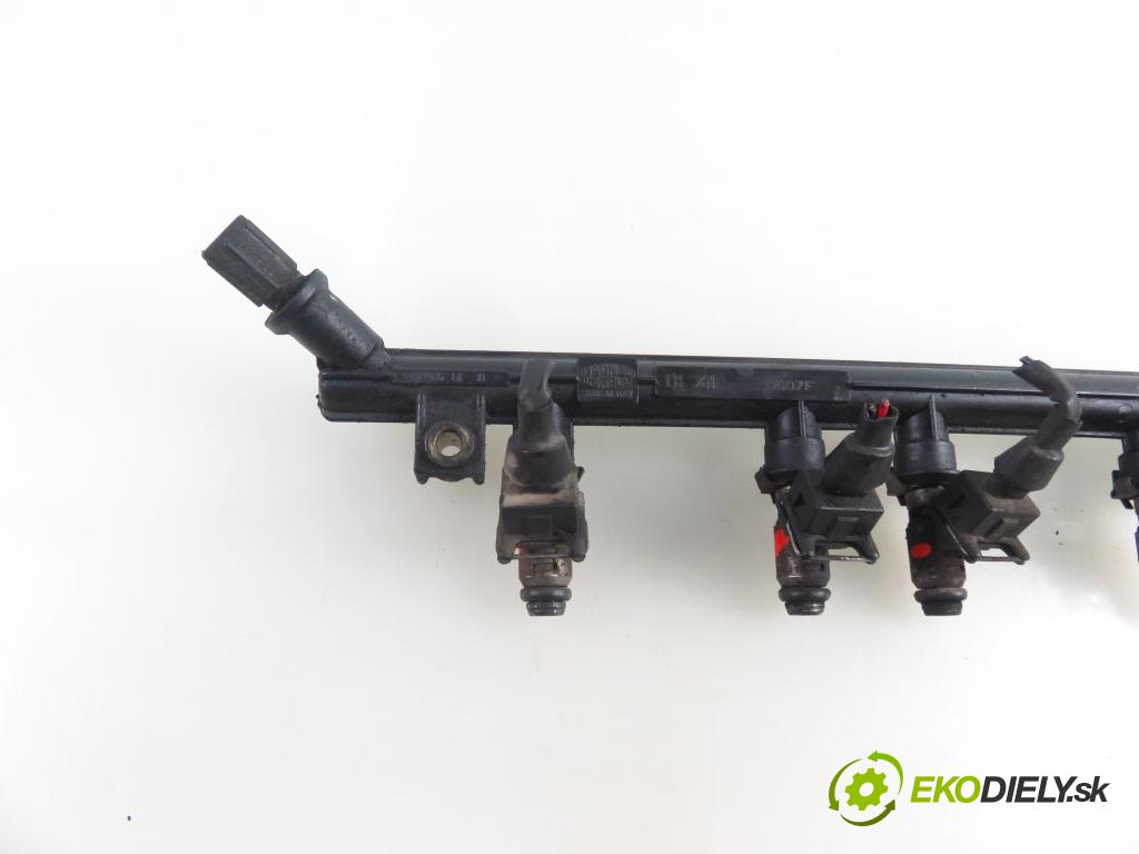 FIAT GRANDE PUNTO (199_) HB 2007 57,00 1.4 - 350 A1.000 1368,00 Lišta vstrekovacia IWP160 (Vstrekovacia lišta)