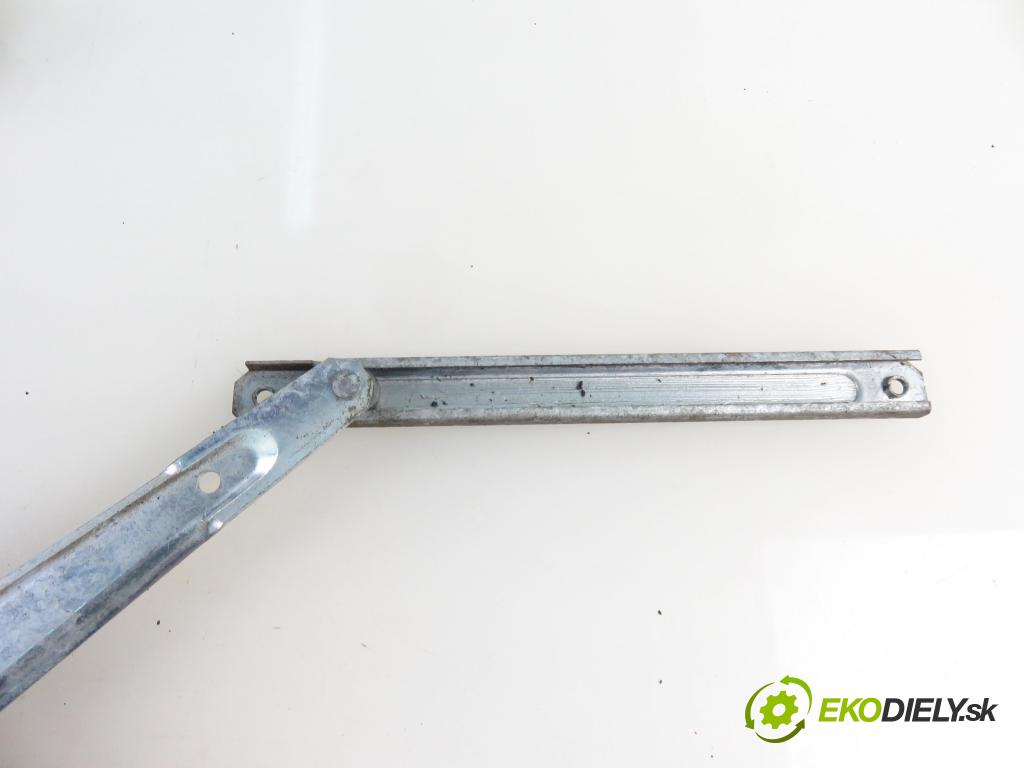 HONDA CR-V I (RD) SUV 2001 108,00 2.0 16V 4WD 147 - B20Z1 1973,00 Mechanizmus okien