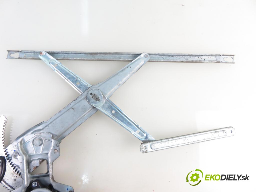 HONDA CR-V I (RD) SUV 2001 108,00 2.0 16V 4WD 147 - B20Z1 1973,00 Mechanizmus okien