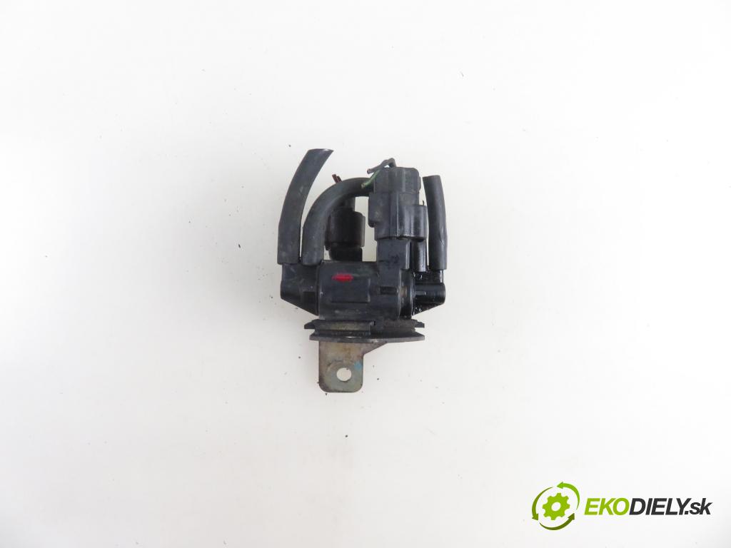 KIA SPORTAGE (K00) SUV 2000 61,00 2.0 TD 4WD 83 - RF 1998,00 VENTIL VAKUUM: