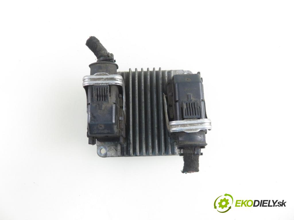 OPEL COMBO Nadwozie pełne/minivan KOMBIVAN 2003 48,00 1.7 DI 16V 65 - Y 17 DTL 1686,00 Riadiaca jednotka Motor 12214089 ; 8973003271