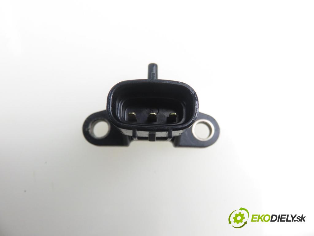 TOYOTA AVENSIS sedan (_T25_) SEDAN 2004 85,00 2.0 D-CAT 116- 1CD-FTV 1995,00 snímač TLAK: MAP senzor 8942120210 ; 0798005130