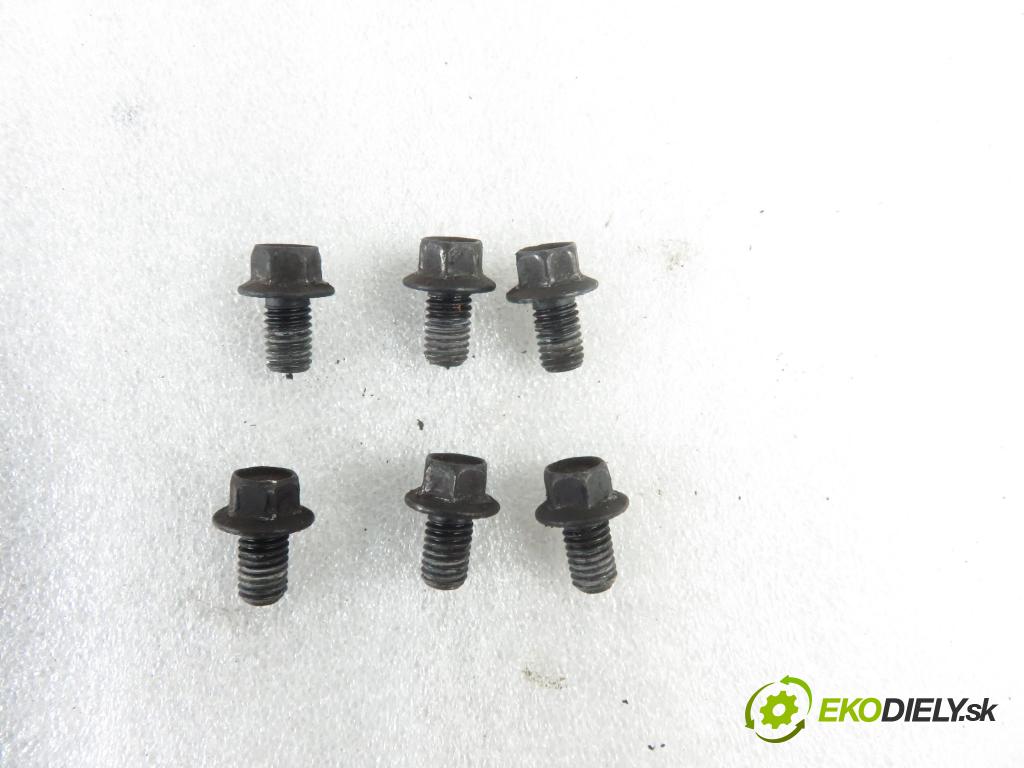 FORD TRANSIT Furgon (FA_ _) CHLODNIA 2005 63,00 2.0 DI 86 - F3FA 1998,00 Koleso zotrvačník 325020510 ; YC106375BC