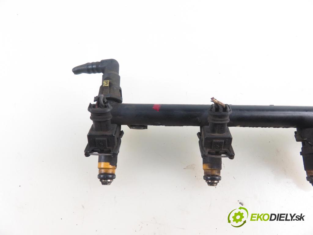 RENAULT KANGOO (KC0/1_) KOMBI 2003 70,00 1.6 16V - K4M 752 1598,00 lišta vstřikovací 8200139674C ; H029611 ; ITGM60 (Vstřikovací lišty)