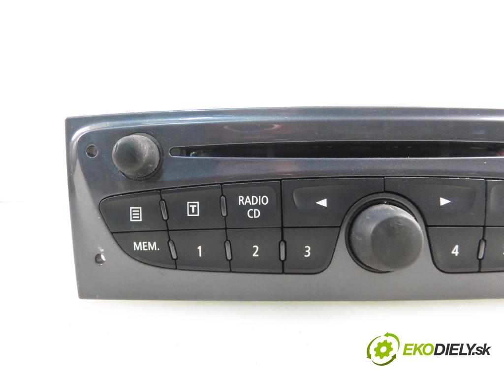 RENAULT CLIO III Grandtour (KR0/1_) KOMBI 2012 55,00 1.5 dCi 75 - K9K 770 1461,00 RADIO CD 281155473R
