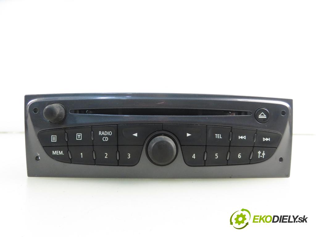 RENAULT CLIO III Grandtour (KR0/1_) KOMBI 2012 55,00 1.5 dCi 75 - K9K 770 1461,00 RADIO CD 281155473R