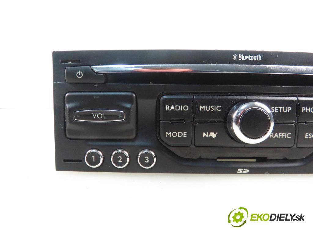 CITROEN C5 III (RD_) SEDAN 2008 100,00 2.0 HDi - RHR (DW10BTED4) 1997,00 RADIO CD 96661984ZD