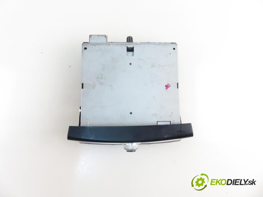 RENAULT KOLEOS I (HY_) SUV 2009 110,00 2.0 dCi 4x4 150 1995,00 RADIO CD 28184JY00A