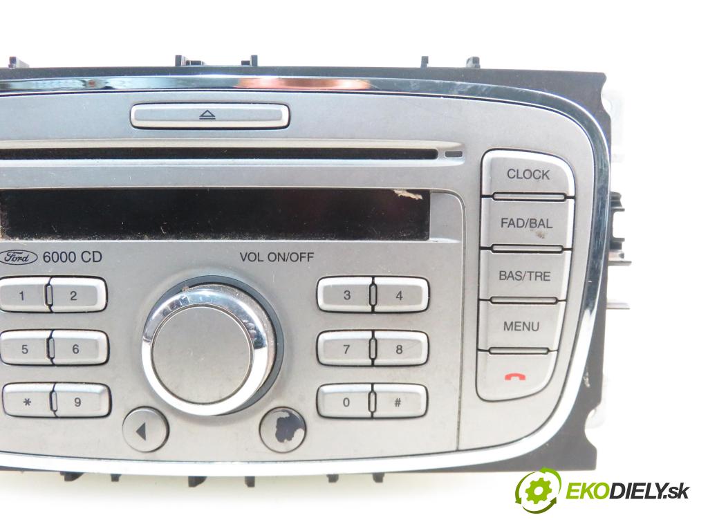 FORD FOCUS II Turnier (DA_, FFS, DS) KOMBI 2008 80,00 1.6 TDCi - G8DA 1560,00 RADIO CD 8M5T18C815AB