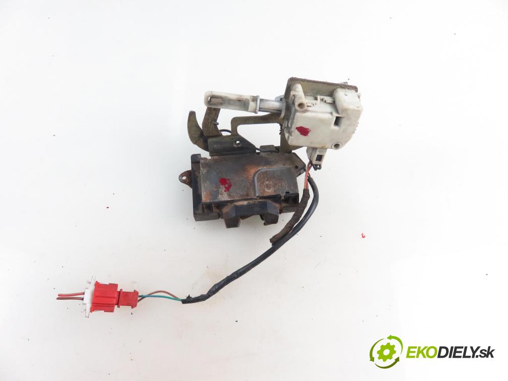 SEAT ALHAMBRA (7V8, 7V9) MINIVAN 2005 96,00 1.9 TDI - ASZ 1896,00 zámok dverí kufor EL.