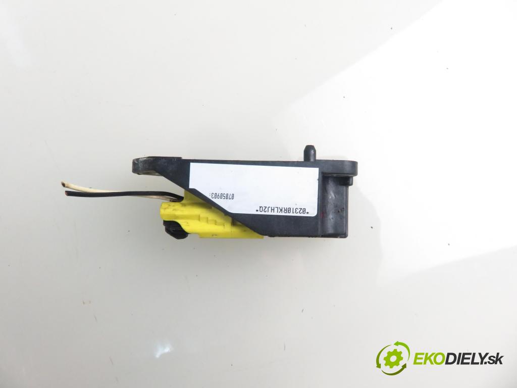 SEAT ALHAMBRA (7V8, 7V9) MINIVAN 2005 96,00 1.9 TDI - ASZ 1896,00 snímač nárazu 5WK42895 ; 6Q0909606 (Snímače nárazu)