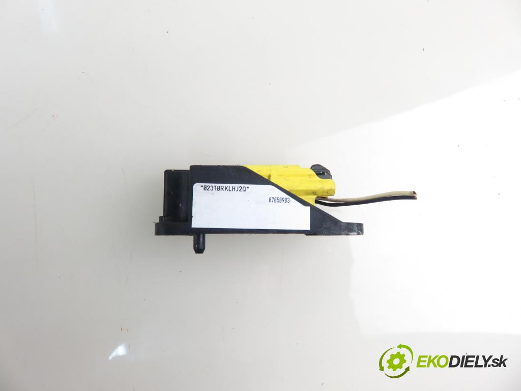 SEAT ALHAMBRA (7V8, 7V9) MINIVAN 2005 96,00 1.9 TDI - ASZ 1896,00 snímač nárazu 5WK42895 ; 6Q0909606 (Snímače nárazu)