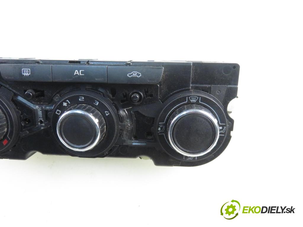 SKODA OCTAVIA II (1Z3) LIFTBACK 2008 75,00 1.6 - BSF 1595,00 Panel kúrenia KLIMATIZACE: 3T0820047R ; 5HB0975240