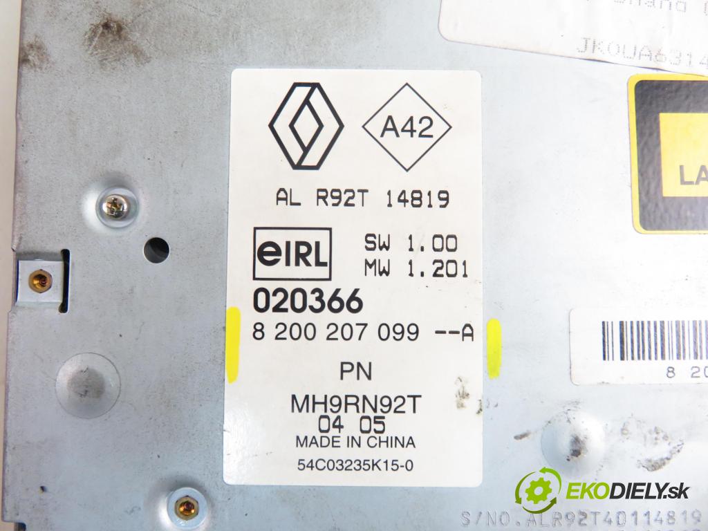 RENAULT ESPACE IV (JK0/1_) VAN 2004 85,00 1.9 dCi 116 - F9Q 820 1870,00 RADIO 8200207099A