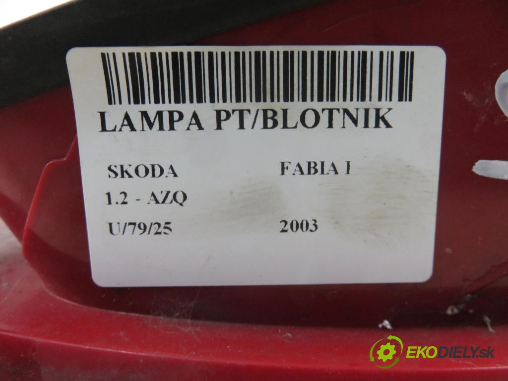 SKODA FABIA I (6Y2) HB 2003 47,00 1.2 - AZQ 1198,00 Svetlo pravé zadné 6Y6945096B ; 6Y6945112B