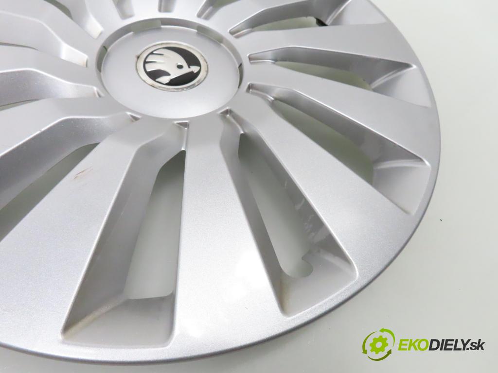 SKODA 0 puklica 5F0601147G