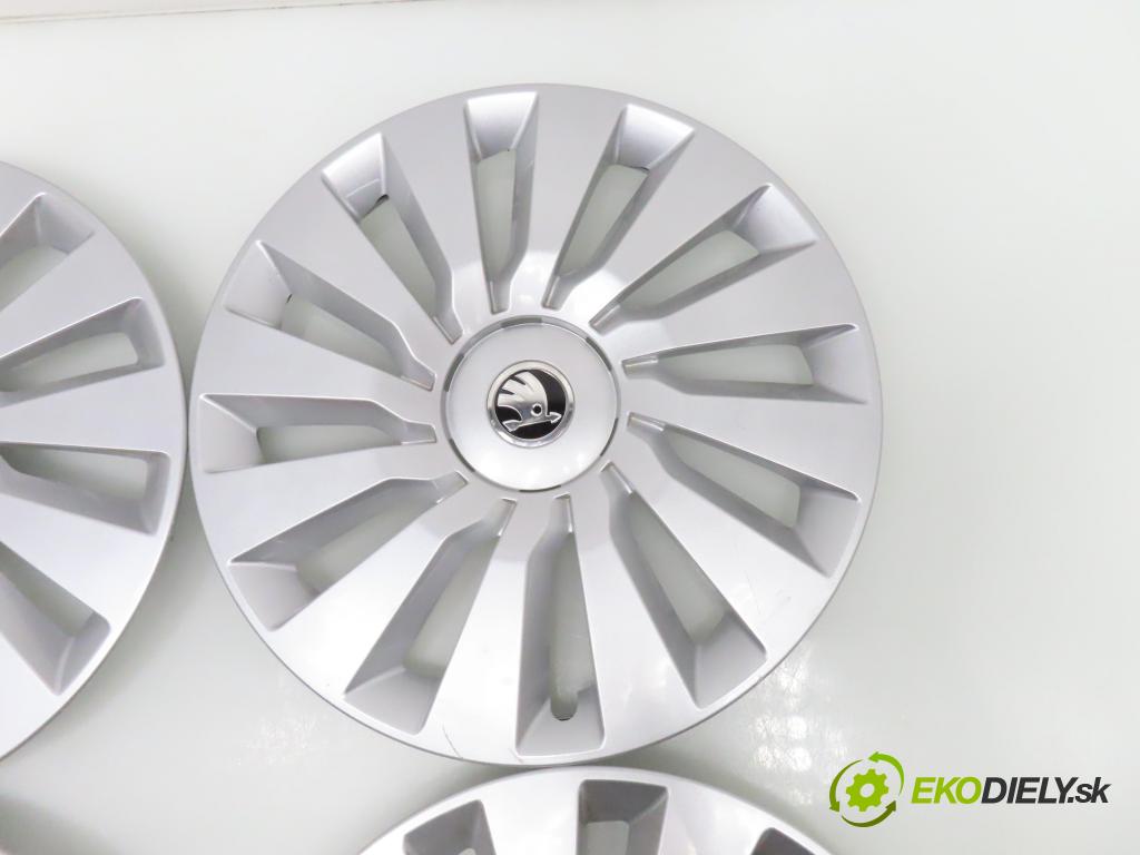 SKODA 0 puklica 5F0601147G