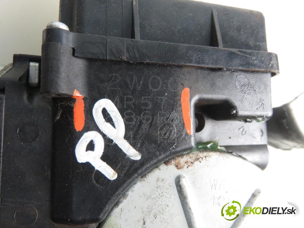MITSUBISHI OUTLANDER I (CU_W) SUV 2006 100,00 2.0 4WD (CU2W) - 4G63 (DOHC 16V) 1997,00 mechanismus oken PPE MR573886RH