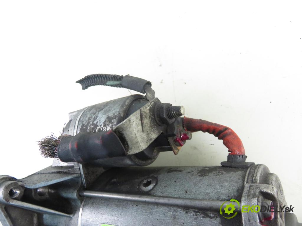 RENAULT LAGUNA II (BG0/1_) LIFTBACK 2003 88,00 1.9 dCi 120 - F9Q 750 1870,00 startér  (Startér)