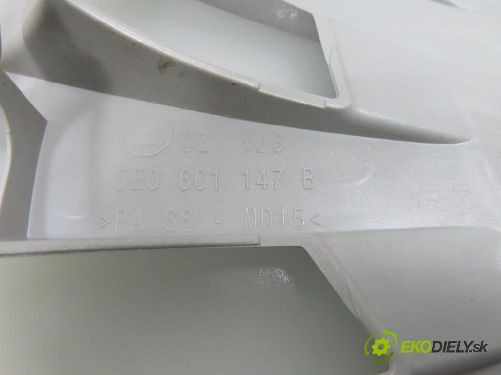 SKODA   0    puklica 5E0601147B