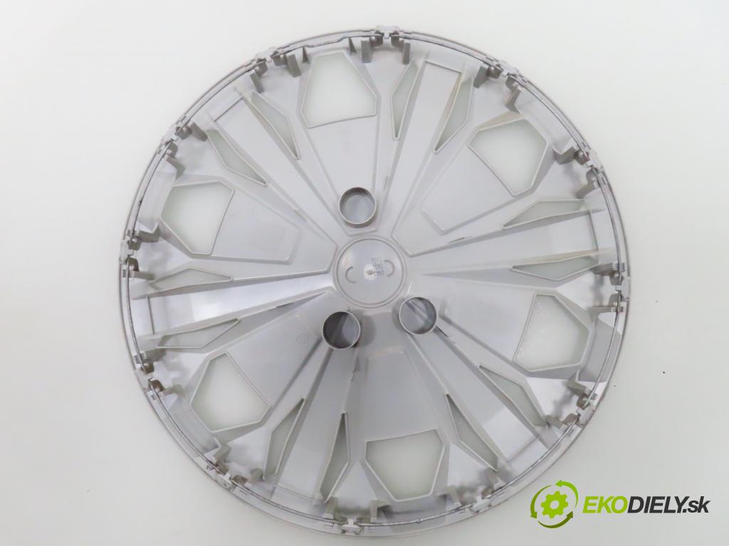 AUDI   0    puklica 83A601147