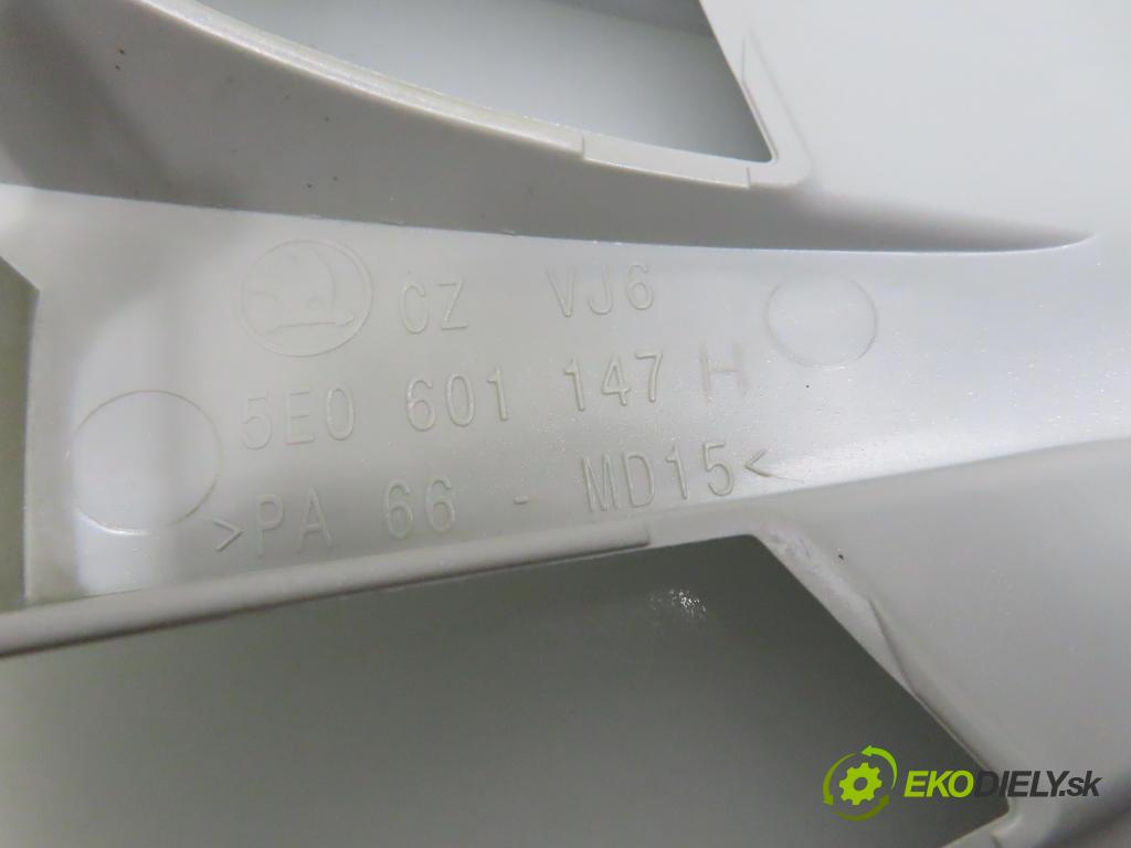 SKODA   0    puklica 5E0601147H