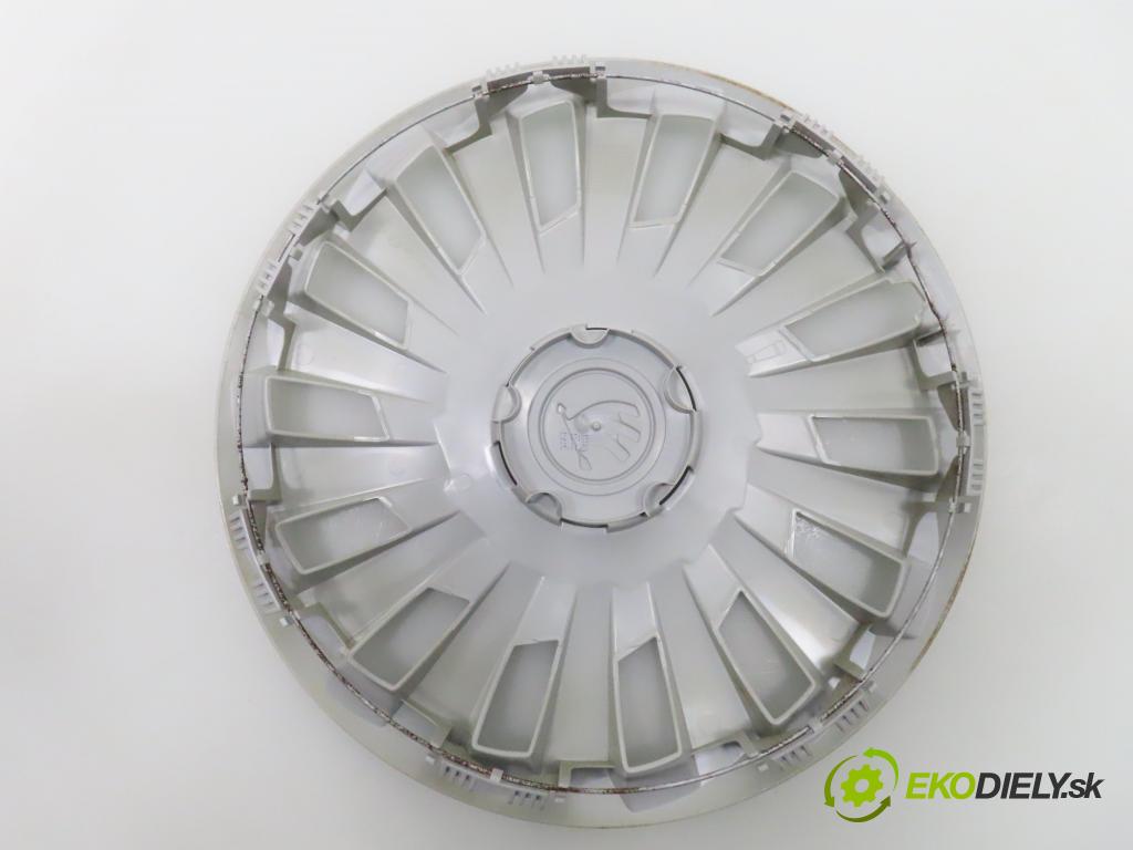 SKODA   0    puklica 5E0601147H