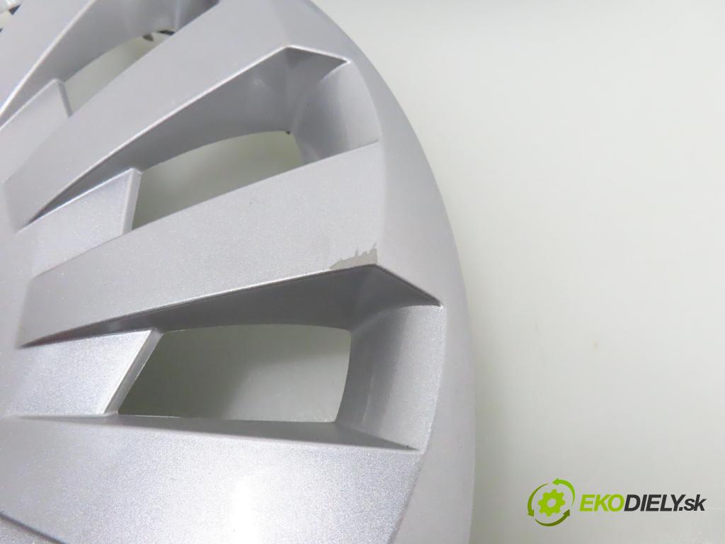 SKODA   0    puklica 5E0601147H
