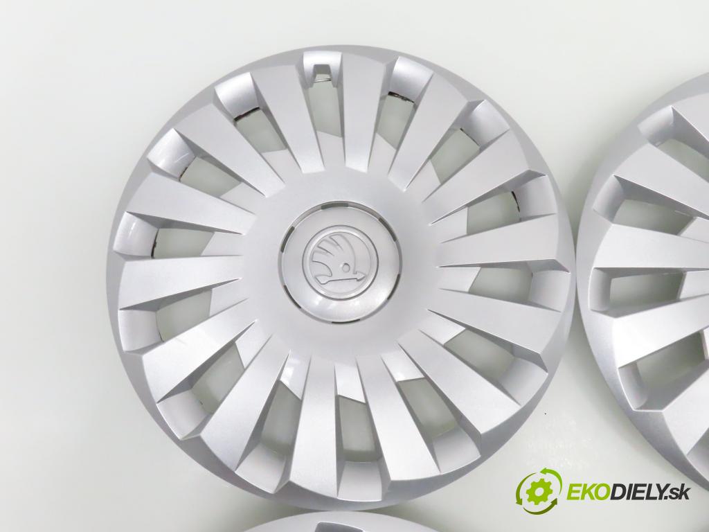 SKODA   0    puklica 5E0601147H