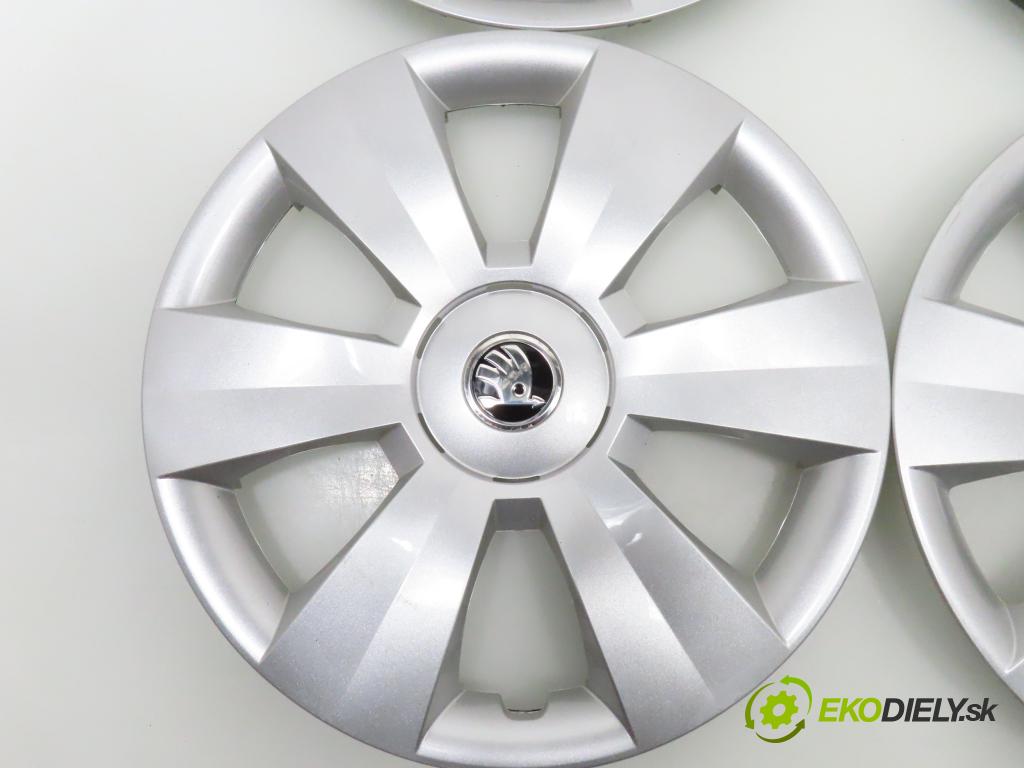 SKODA 0 puklica 6V0601147C