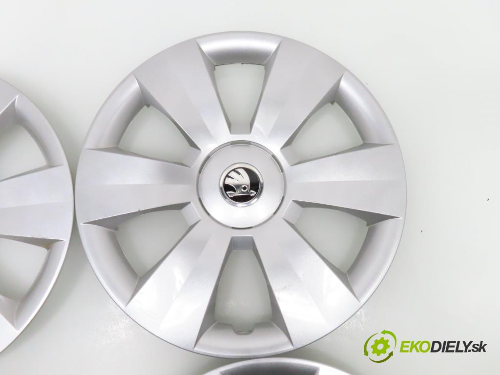 SKODA 0 puklica 6V0601147C
