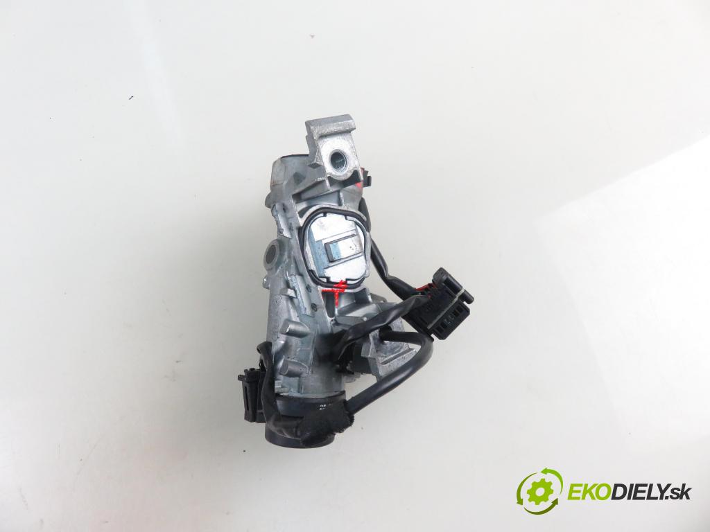 VW GOLF V (1K1) HB 2005 77,00 1.9 TDI PD 105 - BKC 1896,00 spinačka 1K0935865 ; 1K0905851B (Spínacia skrinka)