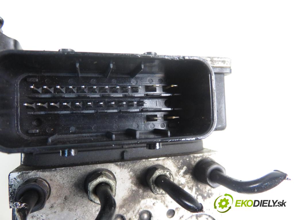 SAAB 9-3 (YS3F) SEDAN 2004 0,00 2.2 TiD - D223L 2171,00 Pumpa ABS 13509221AE ; 13663920 ; 54084713A (Pumpa ABS)