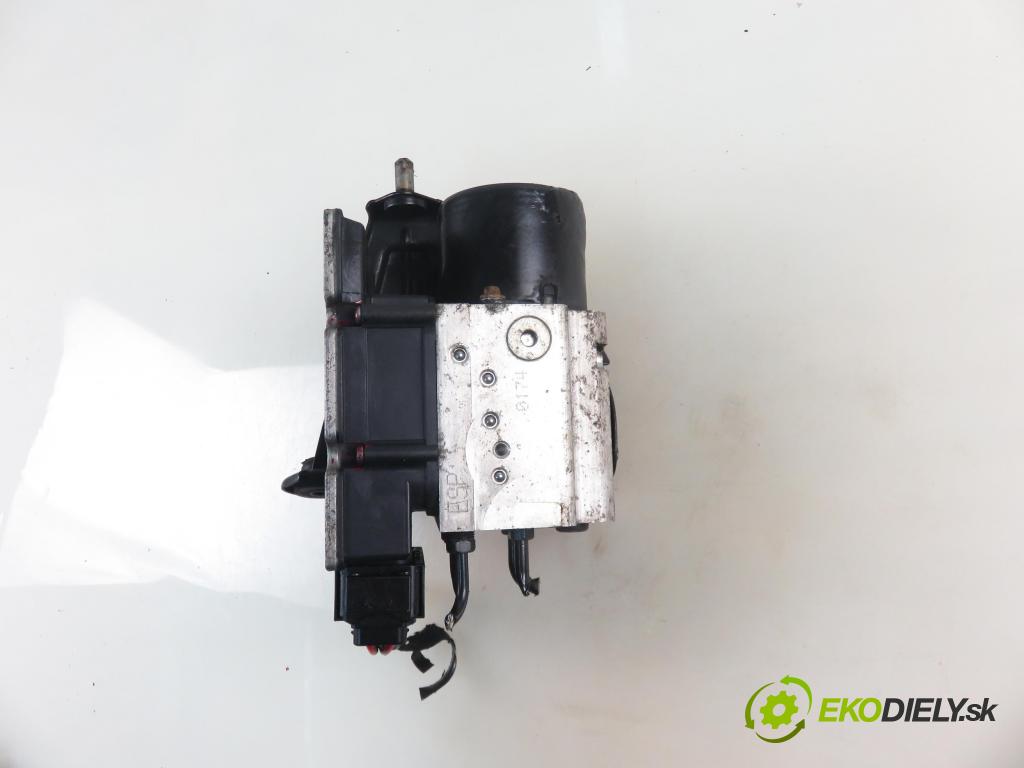 SAAB 9-3 (YS3F) SEDAN 2004 0,00 2.2 TiD - D223L 2171,00 Pumpa ABS 13509221AE ; 13663920 ; 54084713A (Pumpa ABS)