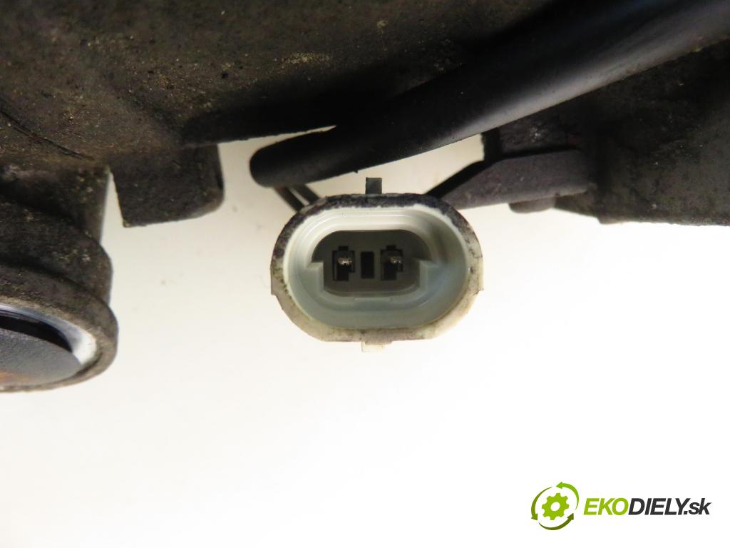 OPEL MERIVA A nadwozie wielkoprzestrzenne (MPV) (X03) MINIVAN 2008 74,00 1.7 CDTI 100 - Z 17 DTH 1686,00 KOMPRESOR: klimatizace 24421642 (Kompresor klimatizace)