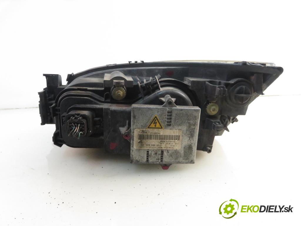 FORD MONDEO III (B5Y) LIFTBACK 2006 96,00 2.0 TDCi - FMBA 1998,00 světlo PP 0301174274