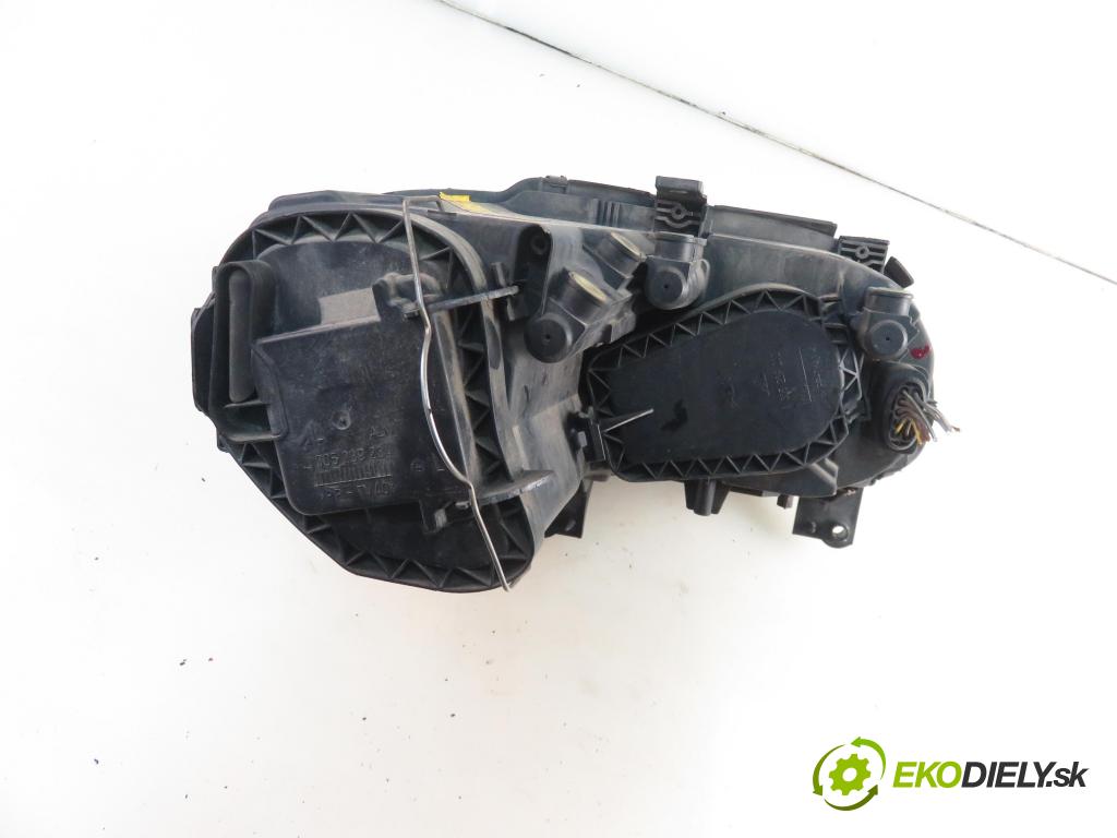 VW TOURAN (1T1, 1T2) MINIVAN 2005 77,00 1.9 TDI - BKC 1896,00 světlo LP 0301205201 ; 1T0941005F
