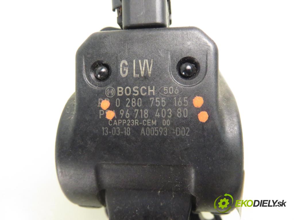 CITROEN DS4 HB 2013 84,00 1.6 HDi 115 - 9HD (DV6C) 1560,00 Potenciometer plynu 0280755165 ; 9671840380 (Pedál)