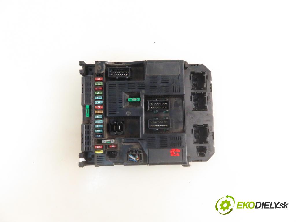PEUGEOT 307 (3A/C) HB 2002 66,00 2.0 HDi 90 - RHY (DW10TD) 1997,00 MODUL BSI 9644098180 ; 9636760580F