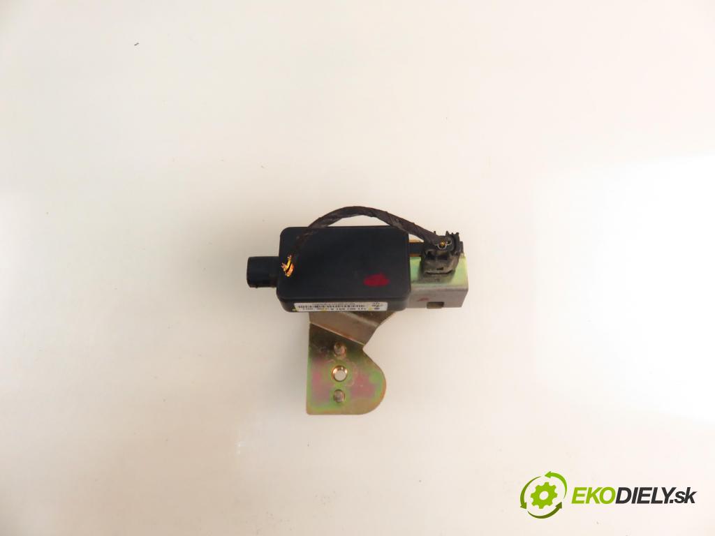 VW GOLF IV Variant (1J5) KOMBI 2000 66,00 1.9 TDI 90 - ALH 1896,00 snímač ESP 1J1907637A ; 1J0907651A ; 10098004222